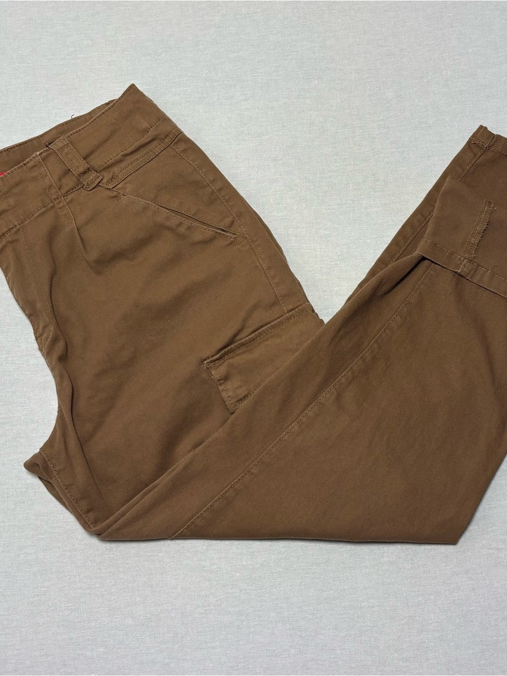 UNIONBAY Women’s Cargo Pants in Brown